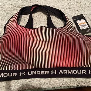 Unde Armour sports bra